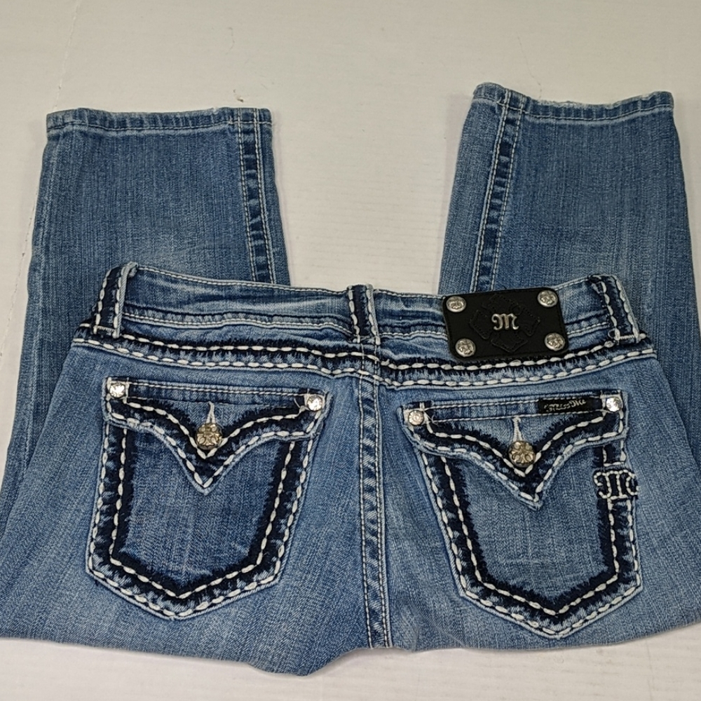 Miss me distressed cropped/capri jeans